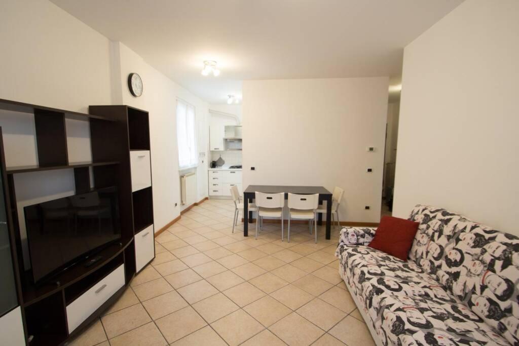 Appartamento Ristrutturato Con Terrazzo Варацце Экстерьер фото